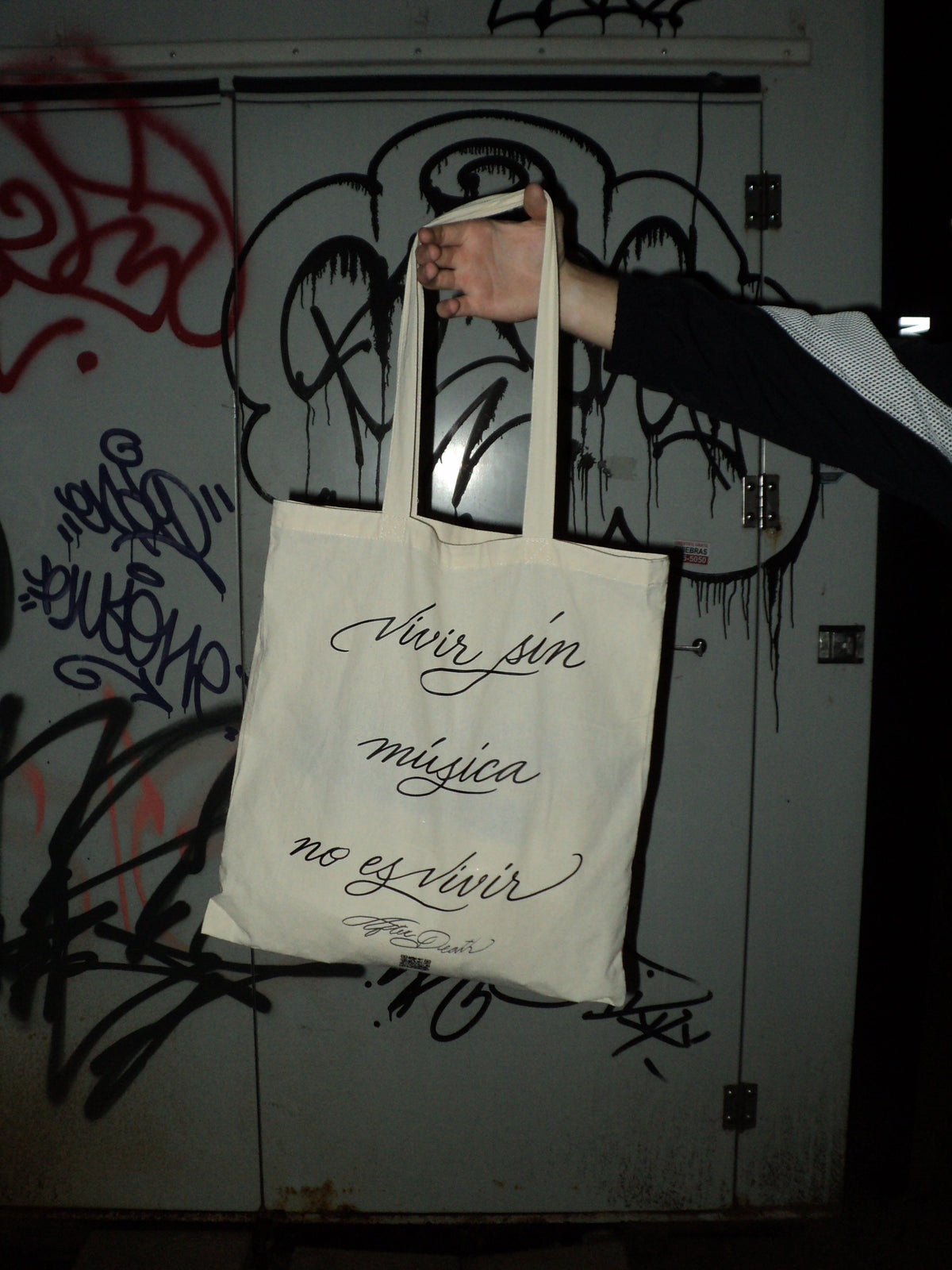 afterdeath Logo Tote Bag (VIVIR SIN MÚSICA NO ES VIVIR)